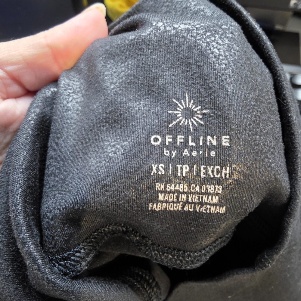 Aerie OfflineShimmer Black Leggings XS EUC Waist 26 Inseam 25 - Picture 3 of 3